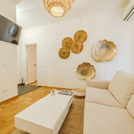 Monica Flat - Metro Lodi Tibb & Wi-fi